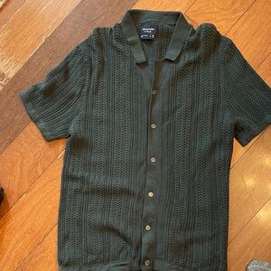 Abercrombie & Fitch Dark Green Textured Button-Down Shirt